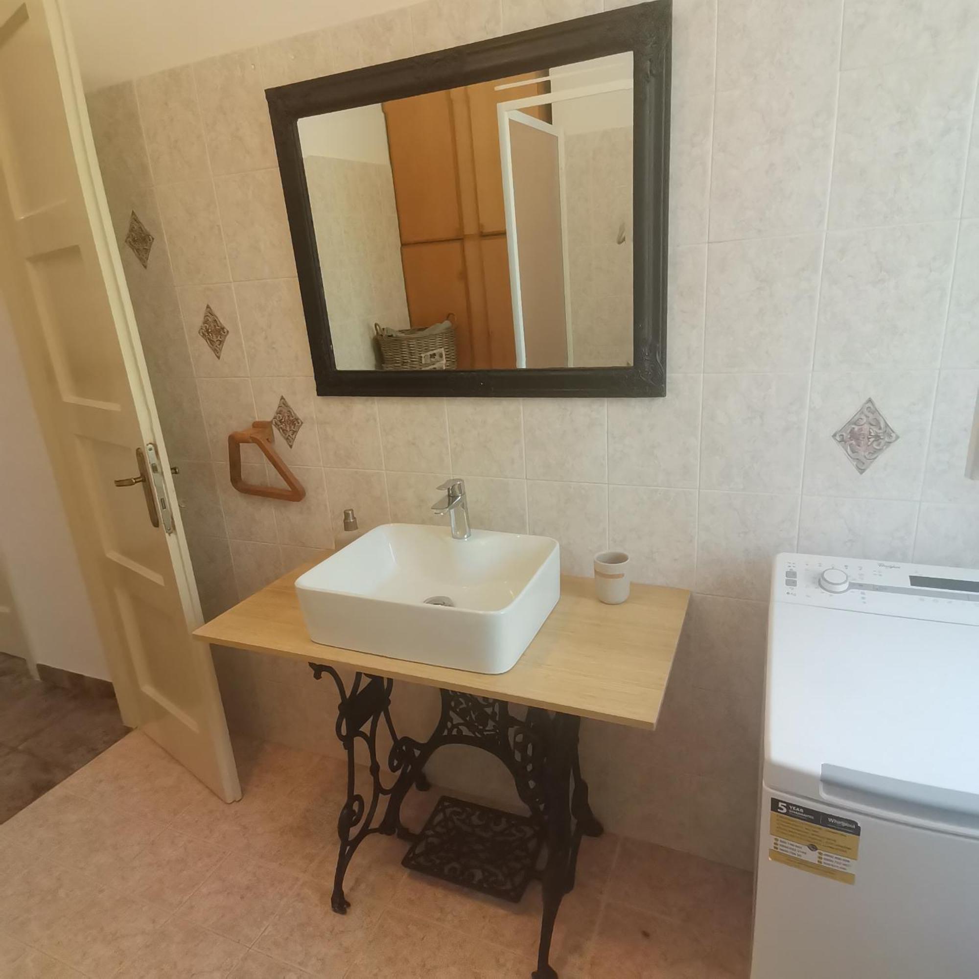 Flavia Apartment *