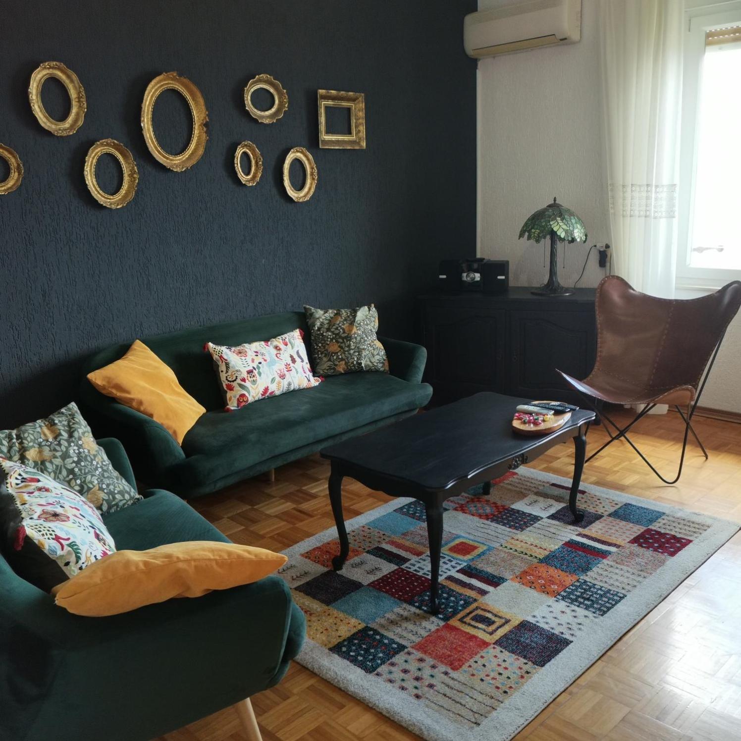 Flavia Apartment *